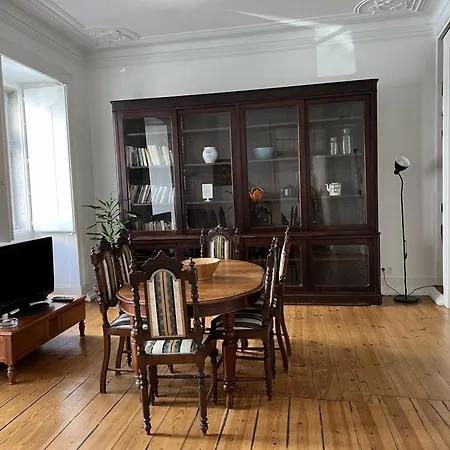 Life Bairro Alto Apartment