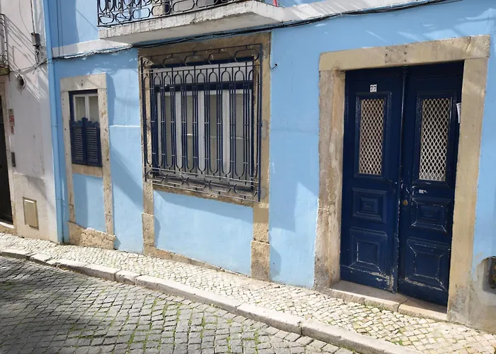 Life Bairro Alto Apartman *